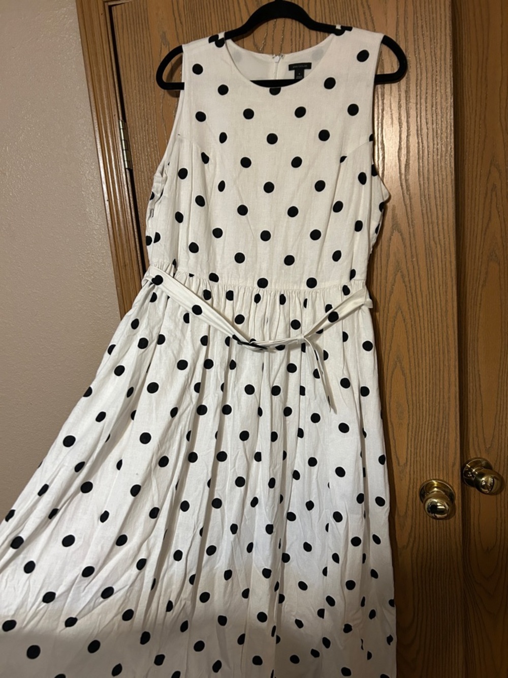Ann Taylor White Linen Midi Dress with Black Polka Dots and Belt - Picture 4 of 5